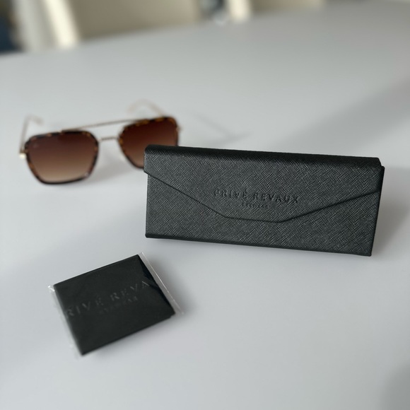 Privé Revaux Polarized Sunglasses - Picture 5 of 5